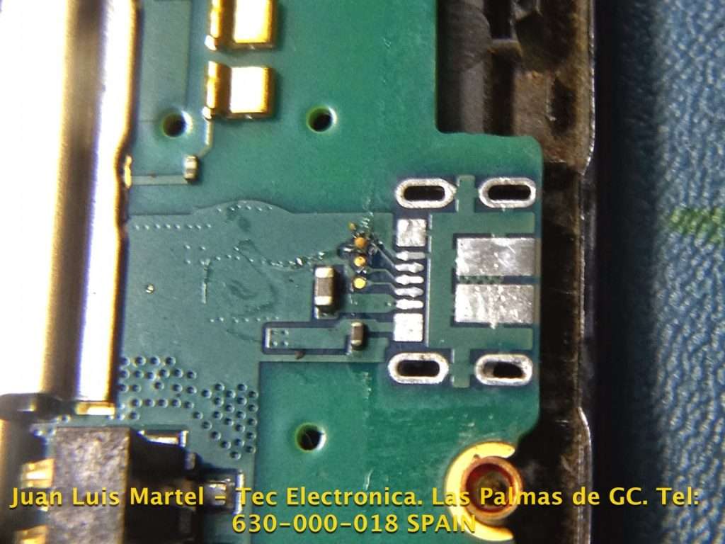 Conector micro usb desolado 